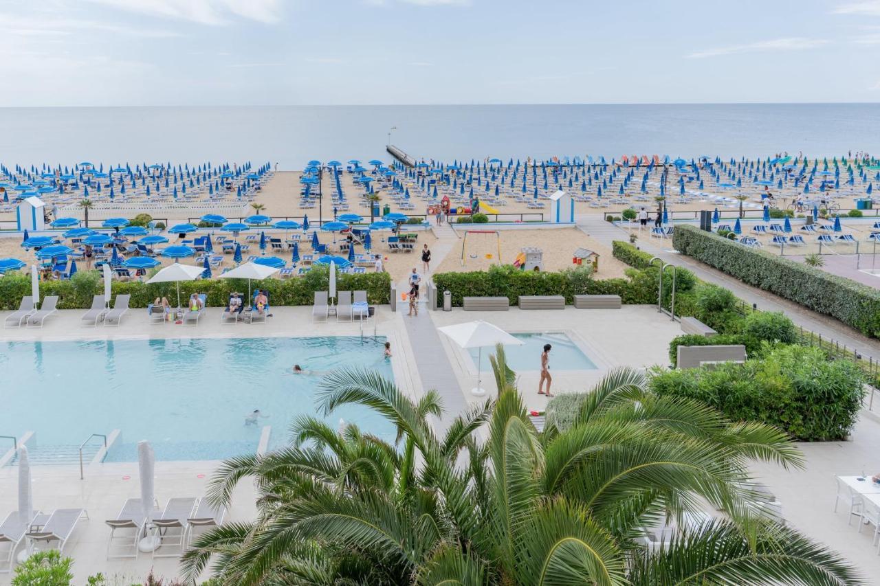 Hotel Orient & Pacific Lido di Jesolo Exterior foto